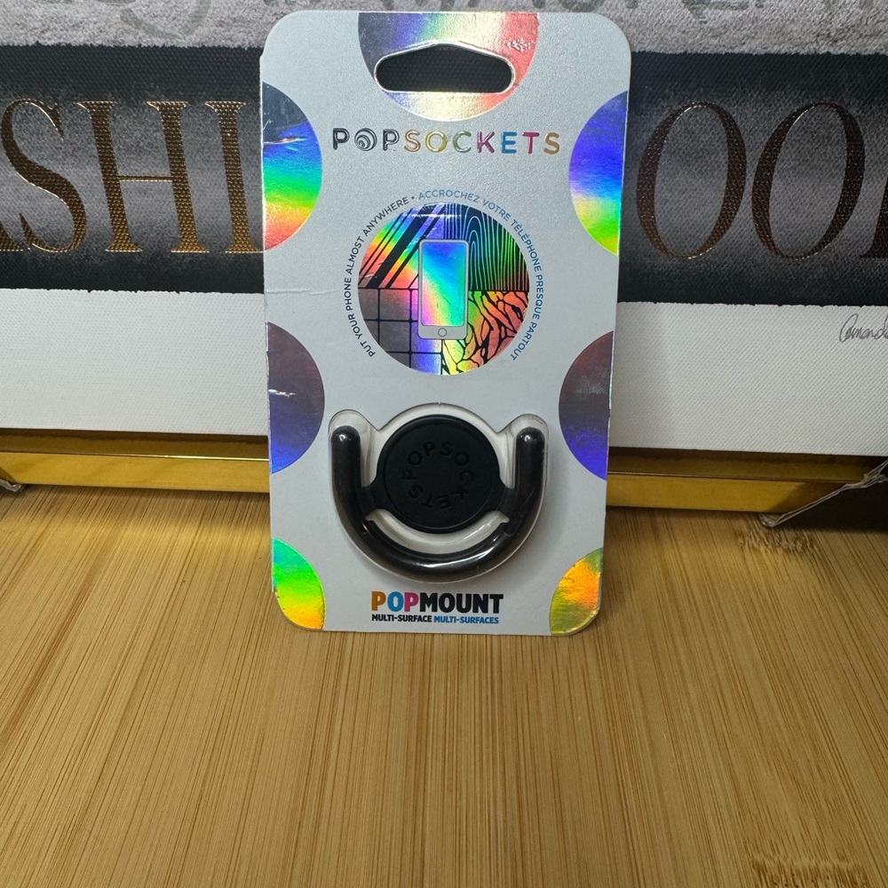 PopSocket PopMount in Black and Silver